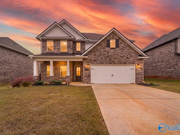 14118 Harvest Ridge Ln, Athens, AL 35611