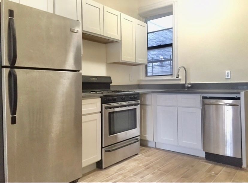 1st image of 79 Underhill Ave APT 4L