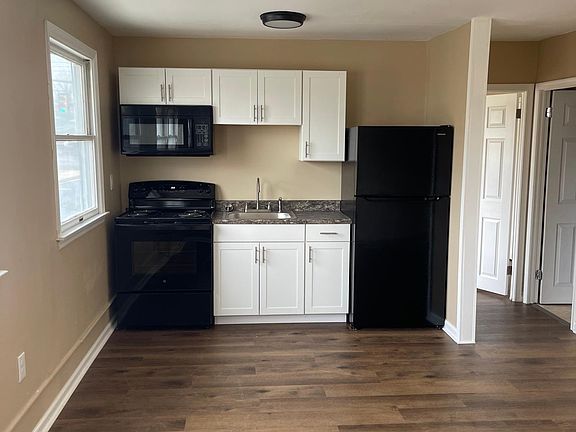 5th image of 2802 Edgmont Ave APT C