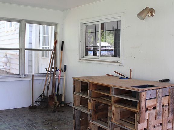 Garden/Sun Room Interior