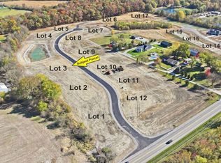 5691 Whisper Creek Ct #3, Leo, IN 46765