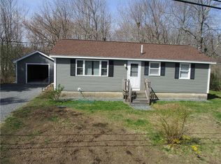 8 Maddocks Ave, Ellsworth, ME 04605