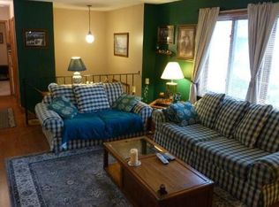 818 125th Ln NE, Blaine, MN 55434