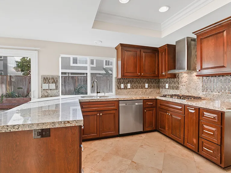 1117 Danielle Dr — Photo 11