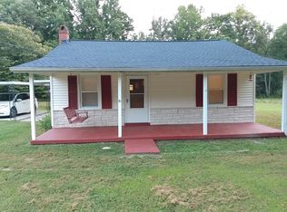 1525 Ogden Rd, Mcewen, TN 37101