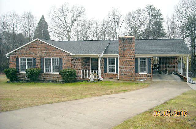 1st image of 108 Scarlet Dr