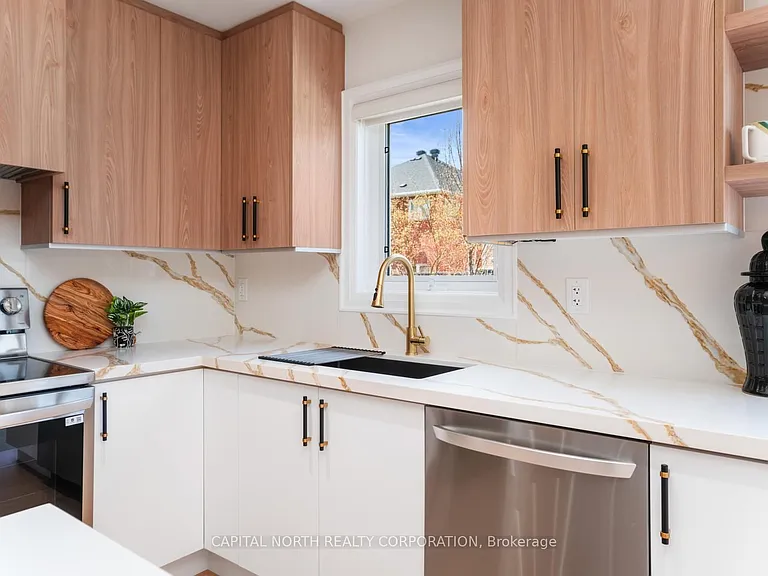 231 Venice Gate Dr — Photo 14