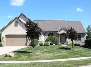 2707 Bromfield Pl, Lewis Center, OH 43035