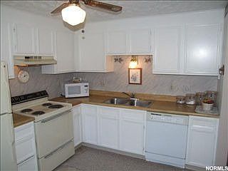 2nd image of 7389 Willowrun Dr Unit F