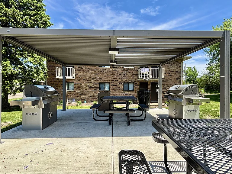Capitol View Apartments — Photo 21