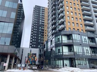 100 Garment St #1302, Kitchener, ON N2G 0C8