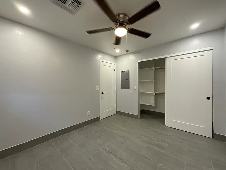 733 E Garfield St #2 — Photo 4