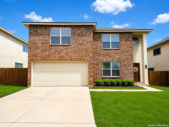 3 bed, 2.5 bath, 2144 sqft, $1,695 — Photo 1