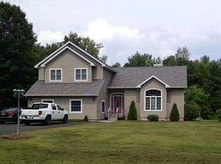 6 Winding Brook Rd, Peru, NY 12972