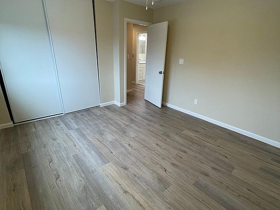 5th image of 1099 Topaz Ave #16