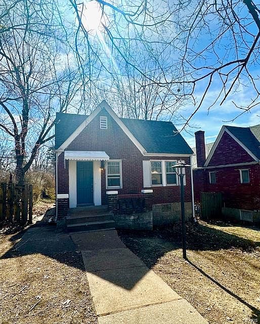 1st image of 8833 Alva Ave