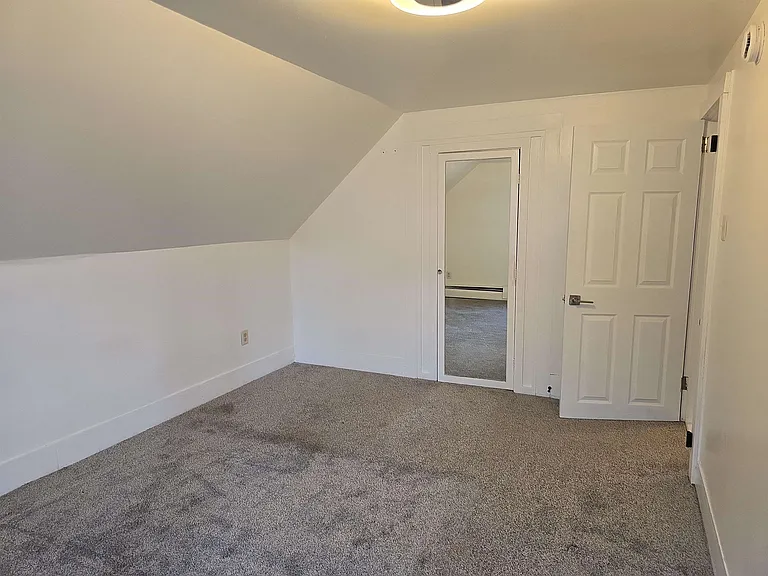220 Main St #1 — Photo 18