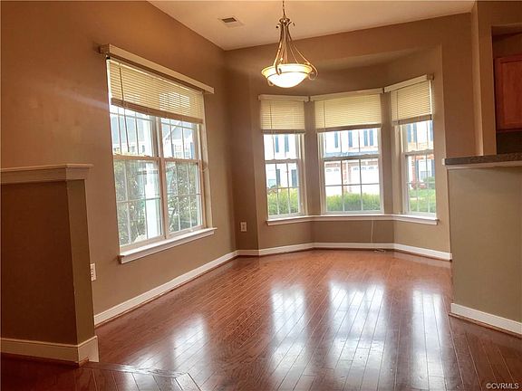 2nd image of 921 Dominion Townes Ct