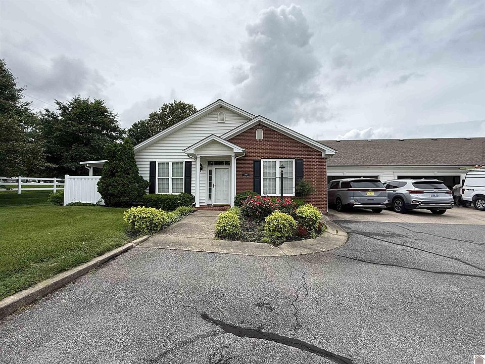 1st image of 2486 Lakewood Dr