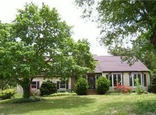 1342 Walnut Shade Rd, Dover, DE 19901