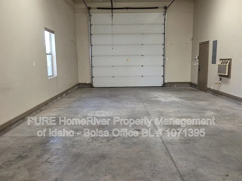 Studio, 1.0 bath, 1132 sqft, $700 — Photo 2