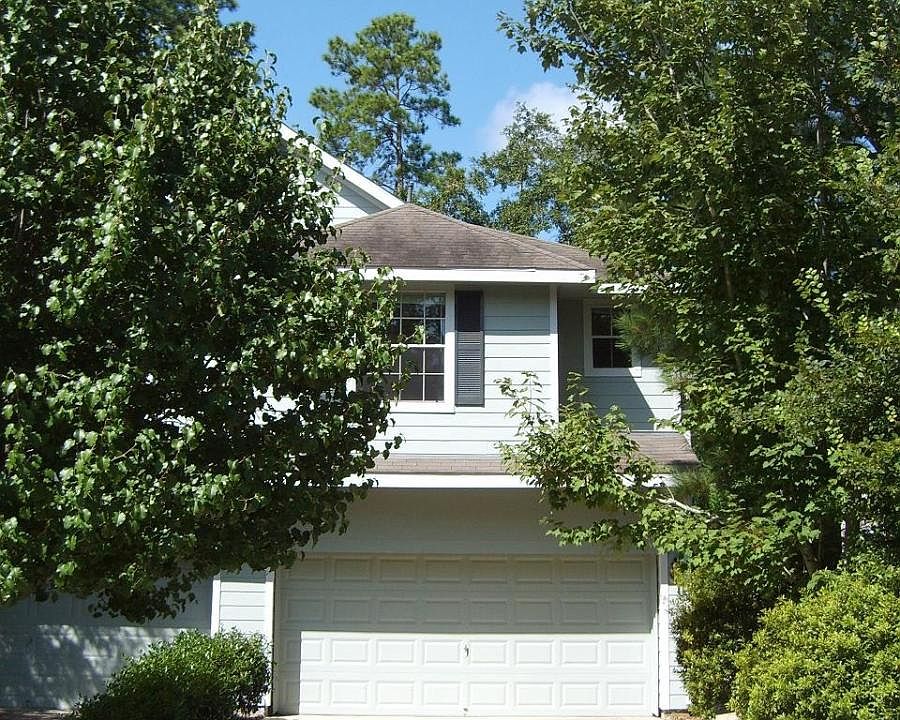Beautiful Wooded Neighborhood