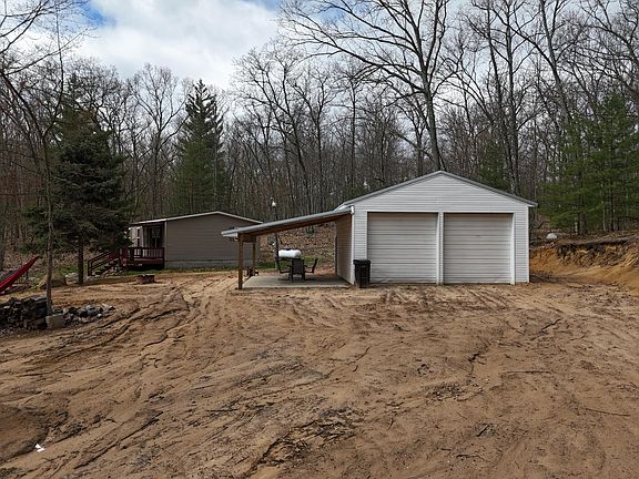 3rd image of 460 Seaman Rd