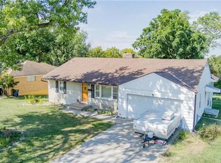 10110 Forest Ave, Kansas City, MO 64131