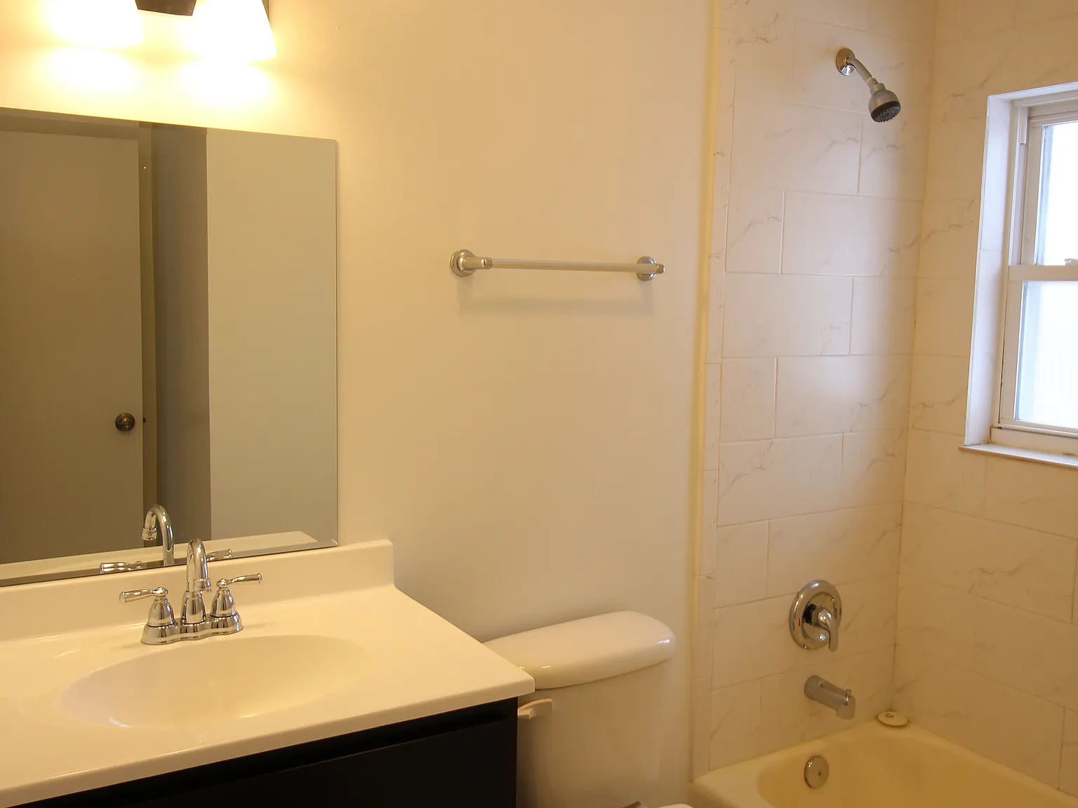 2 bed, $2,200 — Photo 2