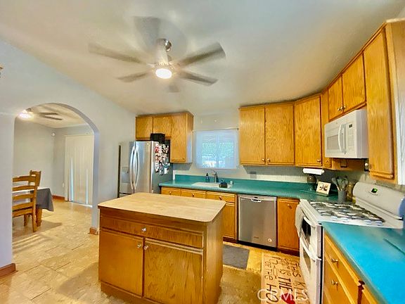4th image of 5971 Rose Ellen Ave
