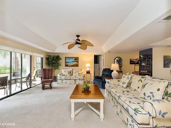 3rd image of 3231 Horse Carriage Way APT 11