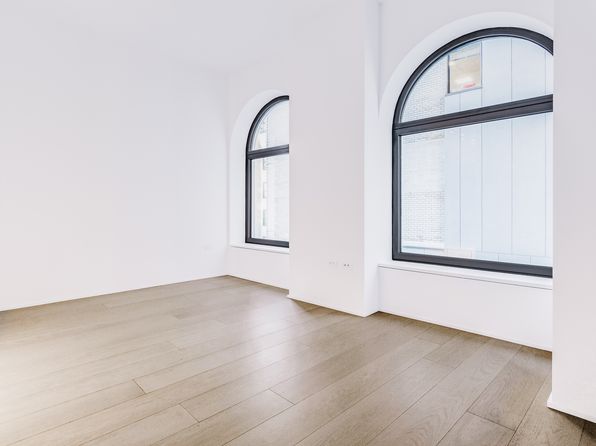 130 William St APT 14E
