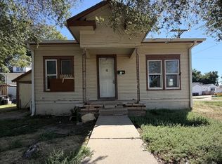 449 Baker St, Salina, KS 67401