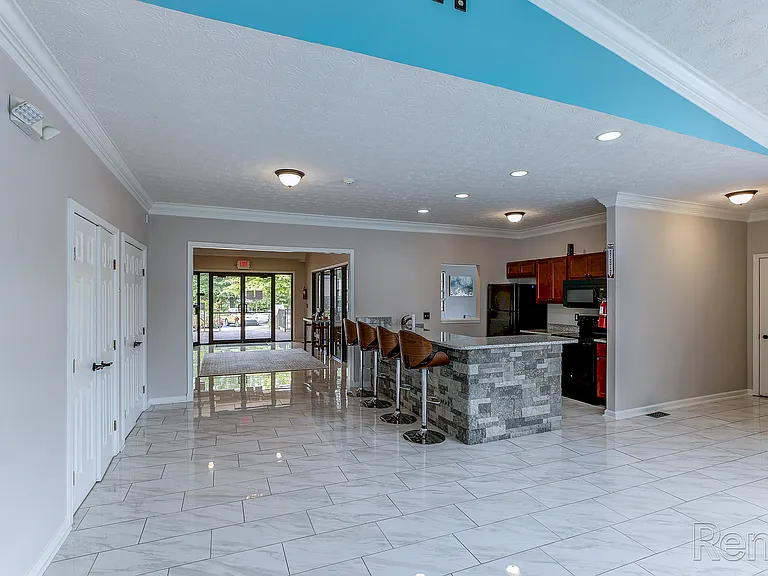 Georgetown Oaks Apartments — Photo 46