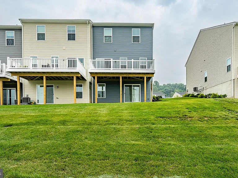 208 Chase Dr — Photo 27