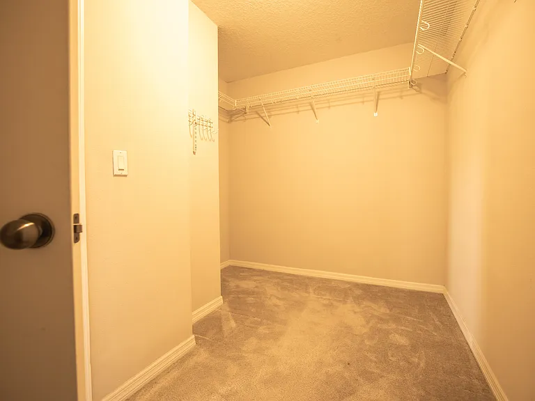 5972 Paxton Ct — Photo 58
