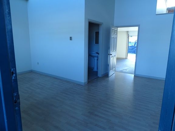 4th image of 1414 Wyoming St Ste 10