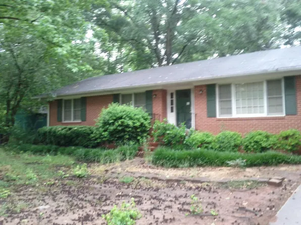 403 E Anderson Rd, Locust Grove, GA 30248