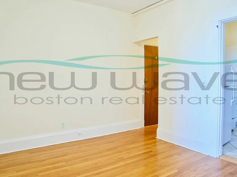 504 Beacon St #24 — Photo 3