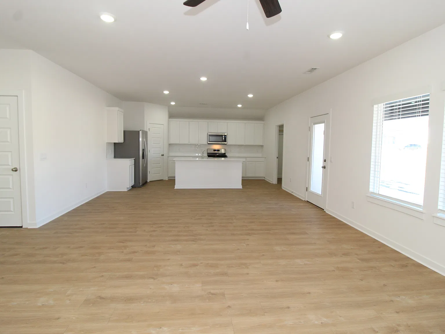 4554 West Canyon Run Drive - 1 — Photo 2