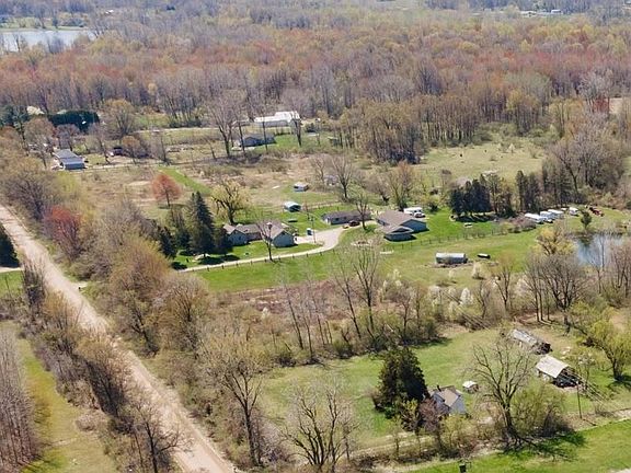 3rd image of Sherwood Rd Parcel B