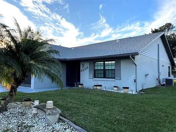 4th image of 2529 N Orangewood St
