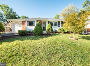 621 Walnutree Ln, Claymont, DE 19703