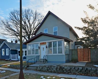 1132 Beech St, Saint Paul, MN, 55106