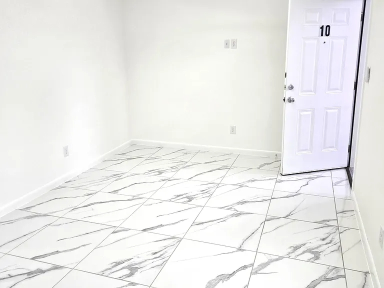 3201 Magdalena St — Photo 11