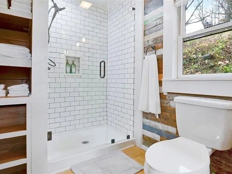 165 Corbin Hill Rd — Photo 14