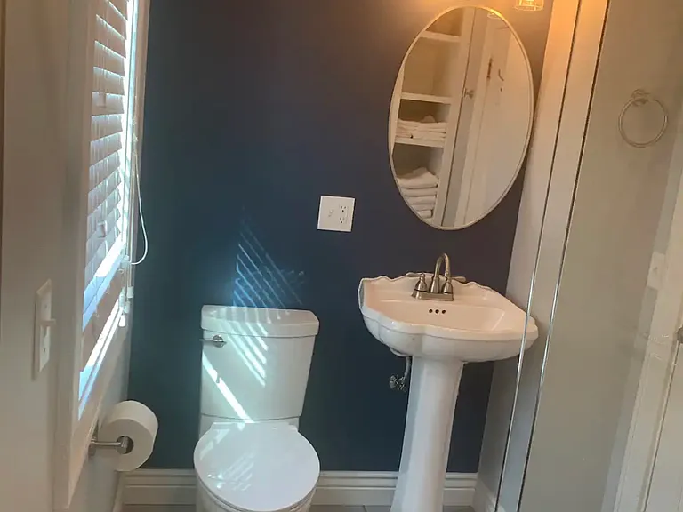111 Higman Park Hl — Photo 5