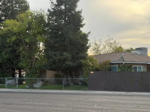 4045 N Millbrook Ave, Fresno, CA 93726