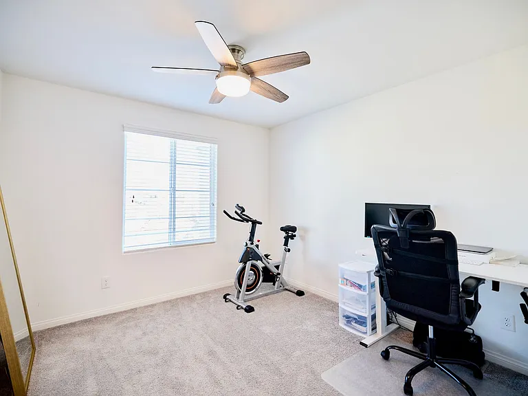1132 Heliodor Ave — Photo 4