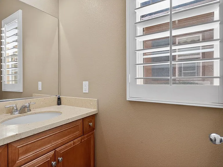 621 Calle Vibrante — Photo 28